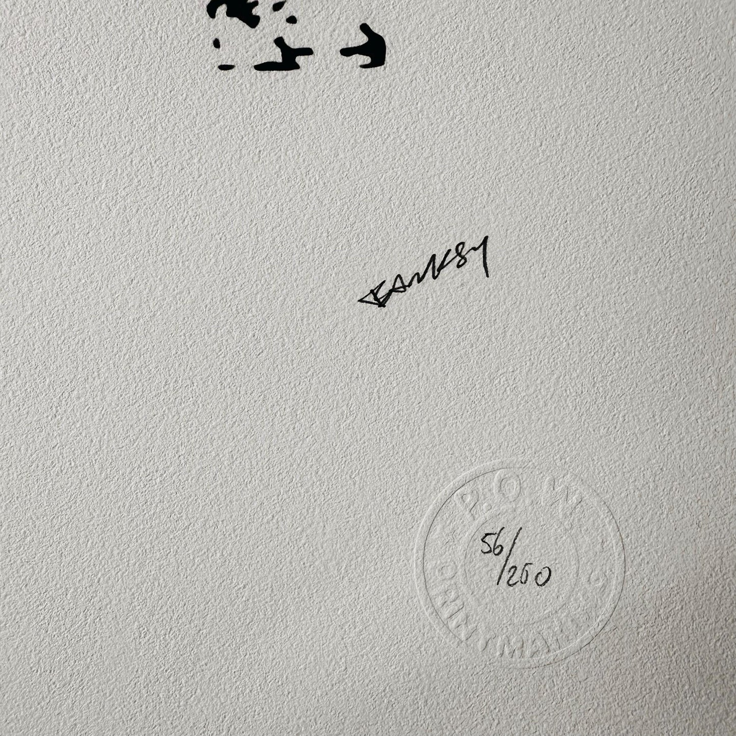 Genummerde editie BANKSY Barking dog (wit) Gesigneerd - certificaat - Wall Art, Grafitti Art, Lithograph, Stencil Art