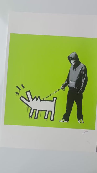 Genummerde editie BANKSY Barking dog (lichtgroen) Gesigneerd - certificaat - Wall Art, Grafitti Art, Lithograph, Stencil Art